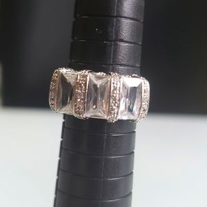 Sterling silver 3 stone cubic zirconia size 7 ring